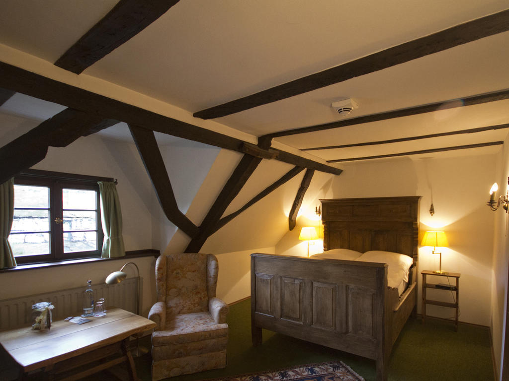 Hotel & Restaurant Gut Hungenbach Kürten Pokoj fotografie