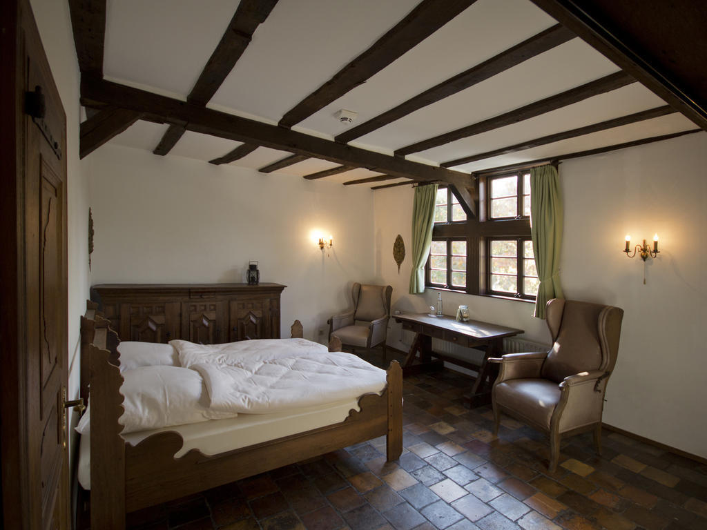 Hotel & Restaurant Gut Hungenbach Kürten Pokoj fotografie