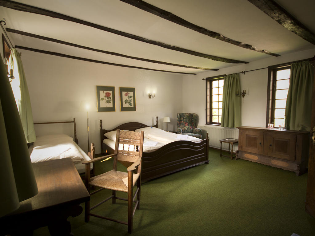 Hotel & Restaurant Gut Hungenbach Kürten Pokoj fotografie